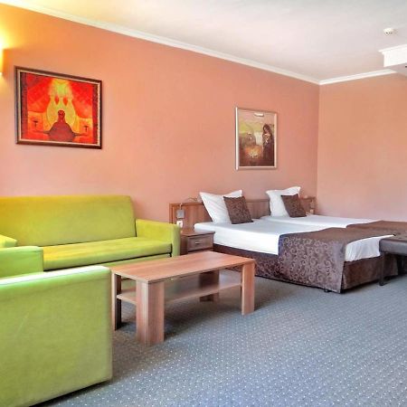 Hotel Real Plovdiv Ngoại thất bức ảnh