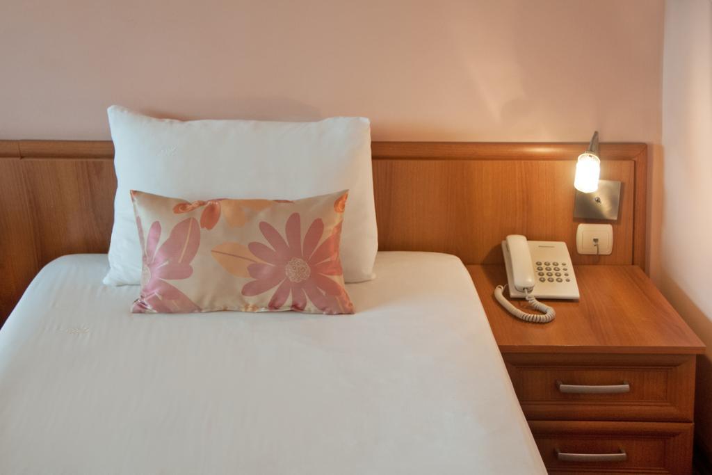 Hotel Real Plovdiv Phòng bức ảnh