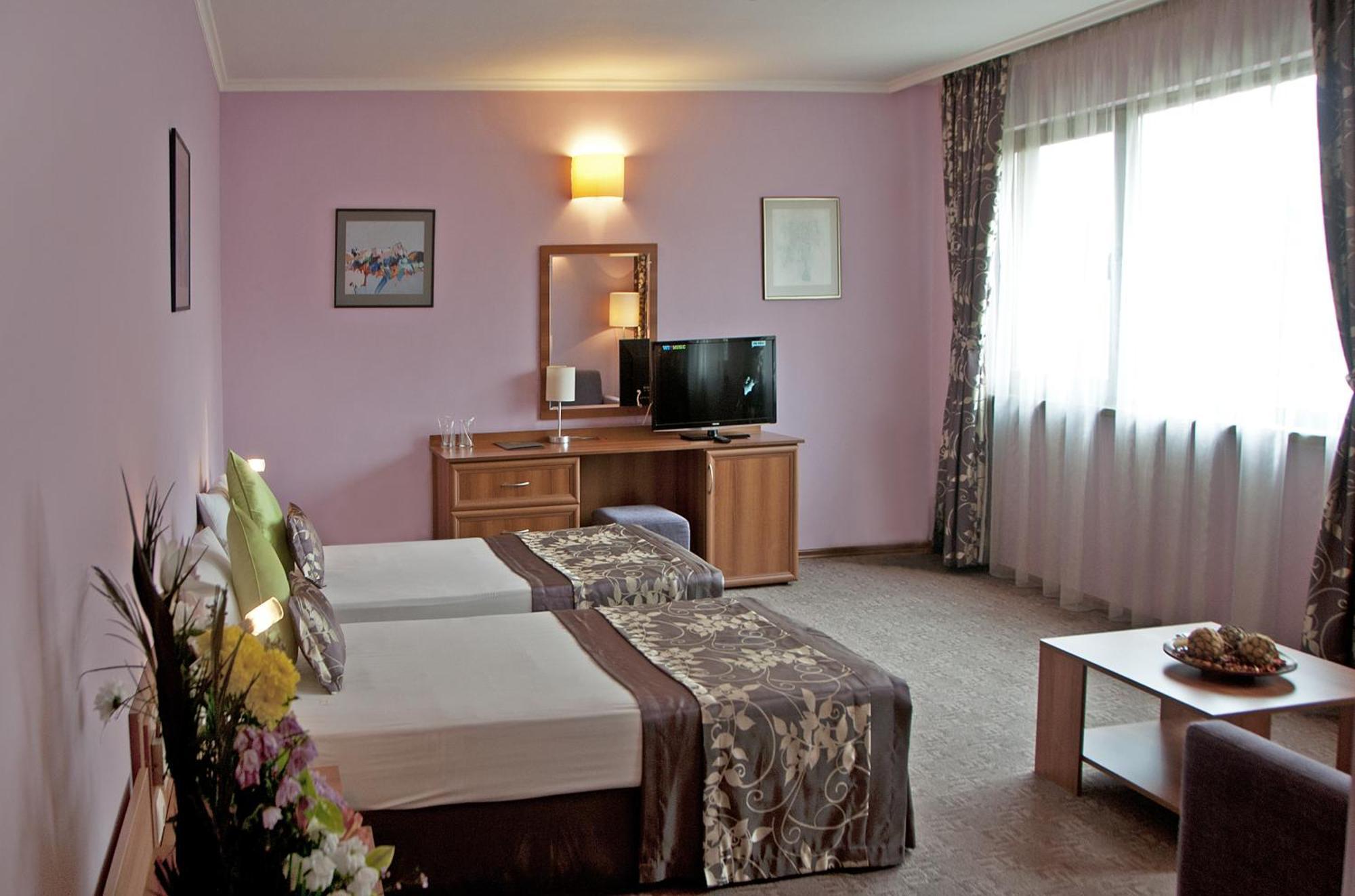 Hotel Real Plovdiv Ngoại thất bức ảnh