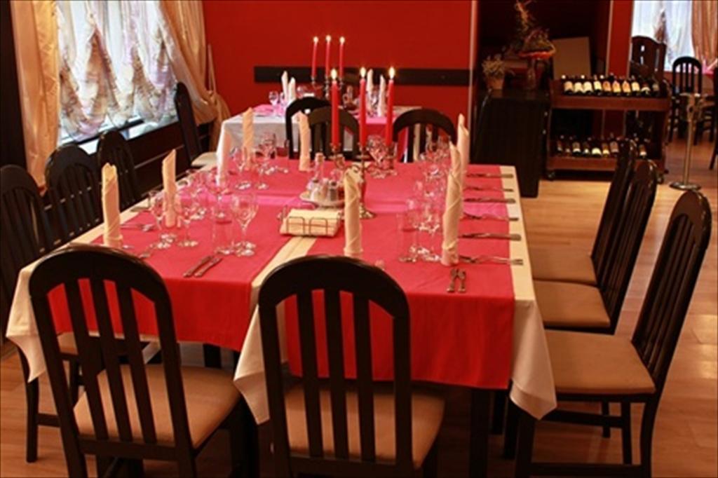 Hotel Real Plovdiv Ngoại thất bức ảnh