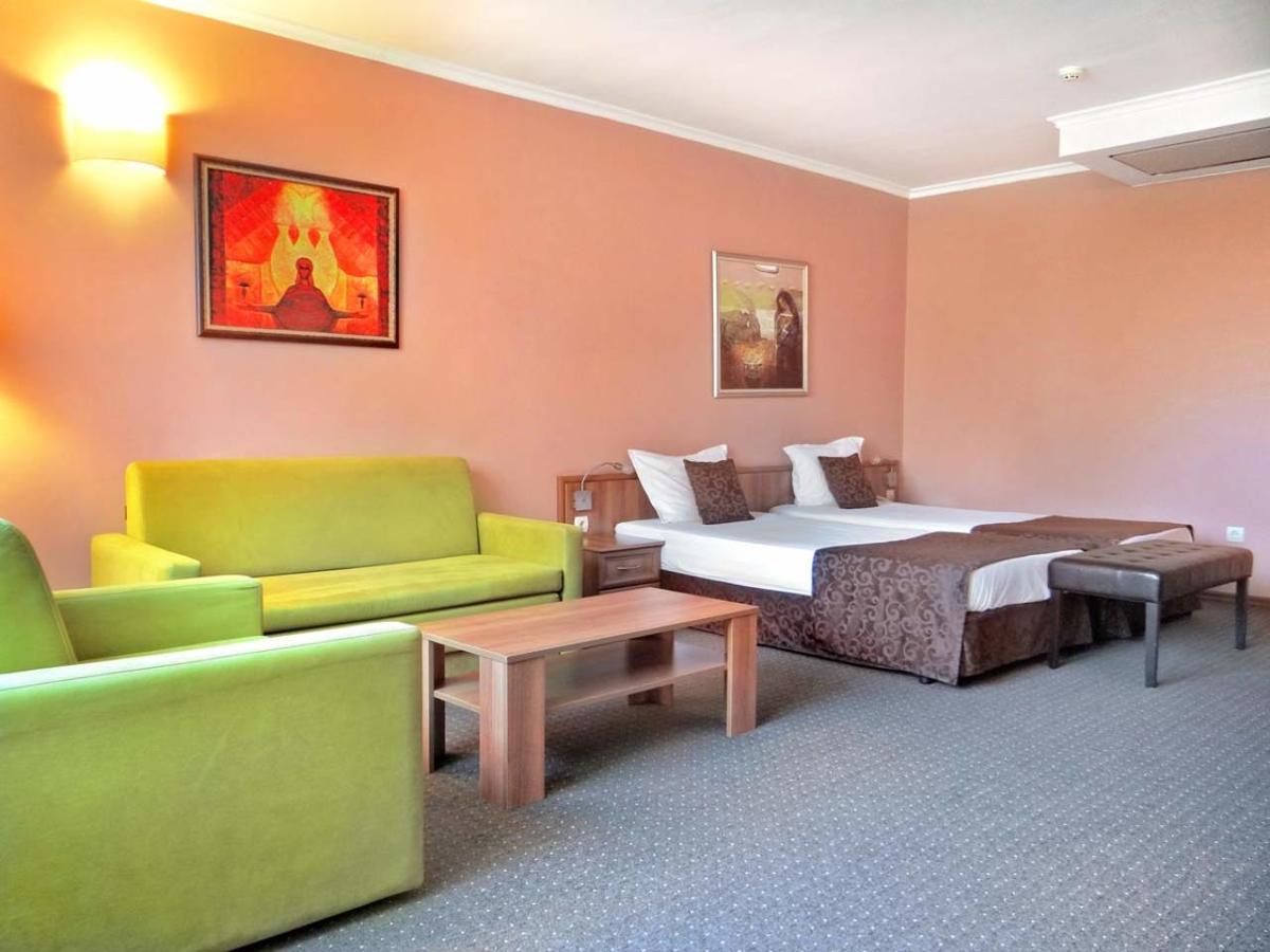 Hotel Real Plovdiv Ngoại thất bức ảnh