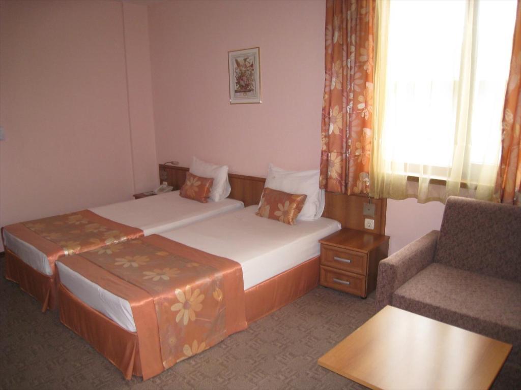 Hotel Real Plovdiv Phòng bức ảnh